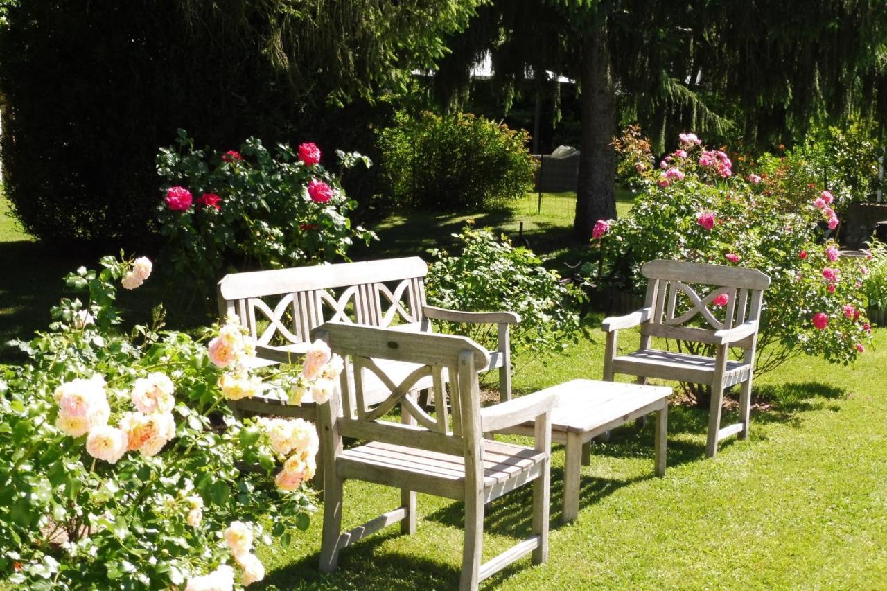 Gite Pause Au Jardin Saint-Branchs Exterior photo