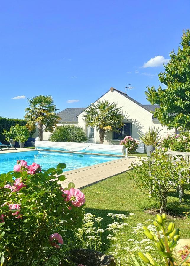 Gite Pause Au Jardin Saint-Branchs Exterior photo