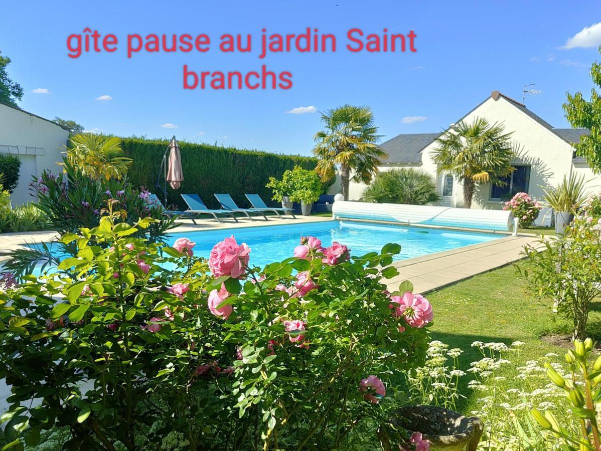 Gite Pause Au Jardin Saint-Branchs Exterior photo